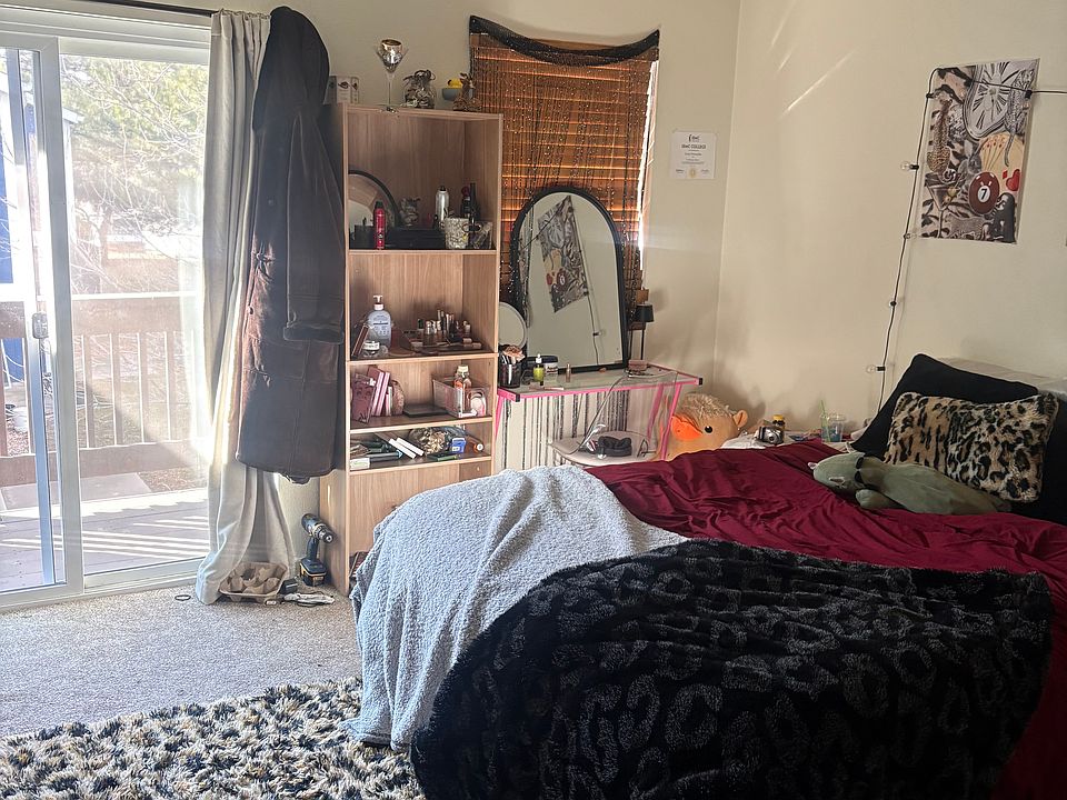 Upstairs bedroom with balcony