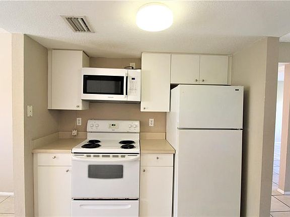 3rd image of 5310 26th St W Unit 1904