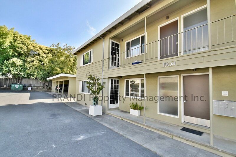 1st image of 1504 Vallejo Ave APT 2