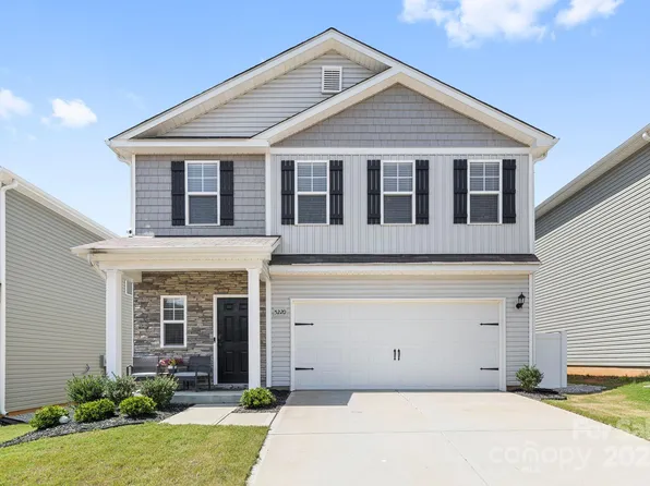 5220 Belstone Ln, Charlotte, NC 28215