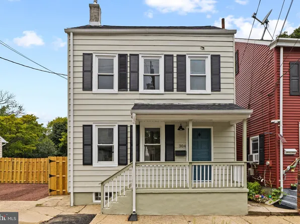 304 Borden St, Bordentown, NJ 08505