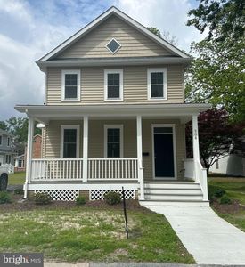 506 Central Ave S, Laurel, DE, 19956