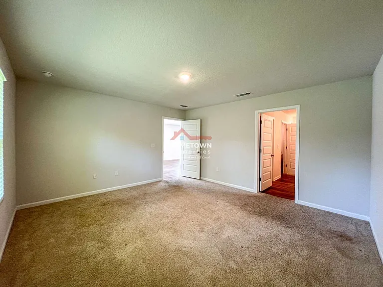 5257 Peach Dr — Photo 12