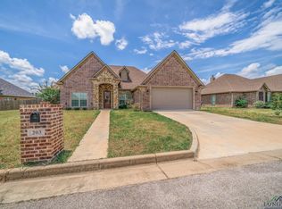 203 New Braunfels Ln, Hallsville, TX 75650