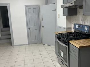 1101 Summit Ave APT 4, Union City, NJ 07087