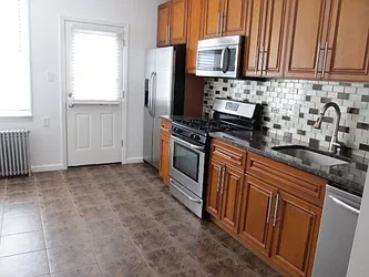 Rented by FlatFinders Realty