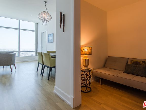 4th image of 900 W Olympic Blvd Unit 35