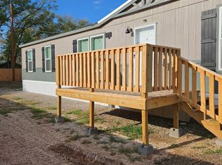 225 Gensen Dr SW, Los Lunas, NM 87031