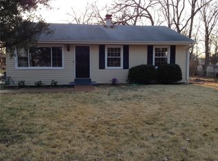 231 Nancy Pl, Ballwin, MO 63021