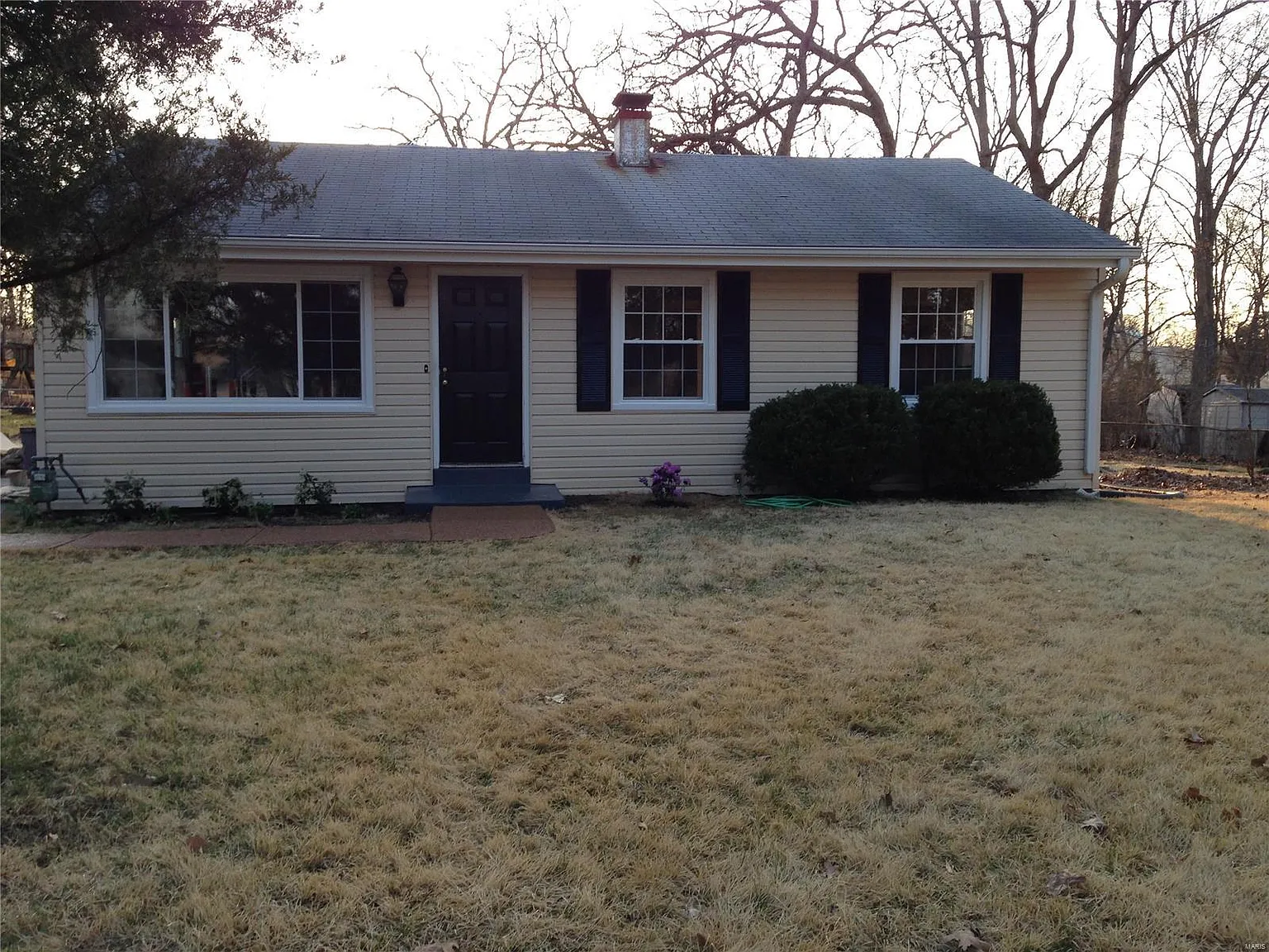231 Nancy Pl photo 1