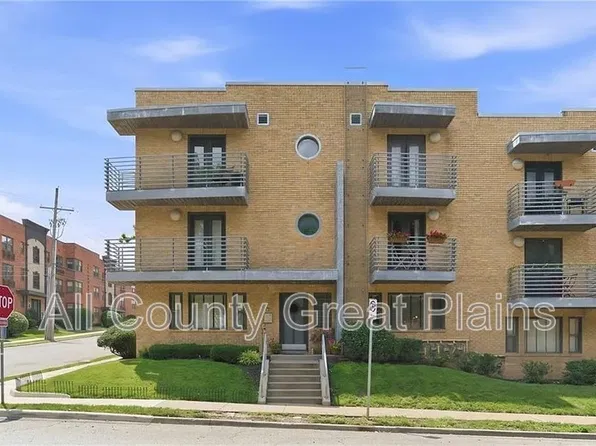 4540 Broadway APT 2N, Kansas City, MO 64111