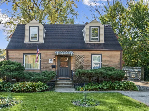 29 Hayes Dr, Northlake, IL 60164