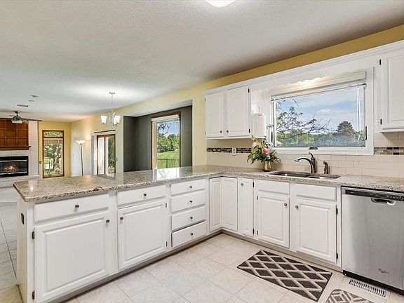 5th image of 2508 N Fox Run Ct