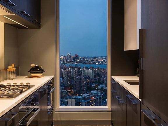 5th image of 252 South St #45K