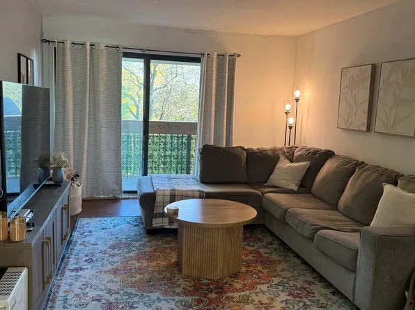 24 Hillside Ter APT G, White Plains, NY 10601