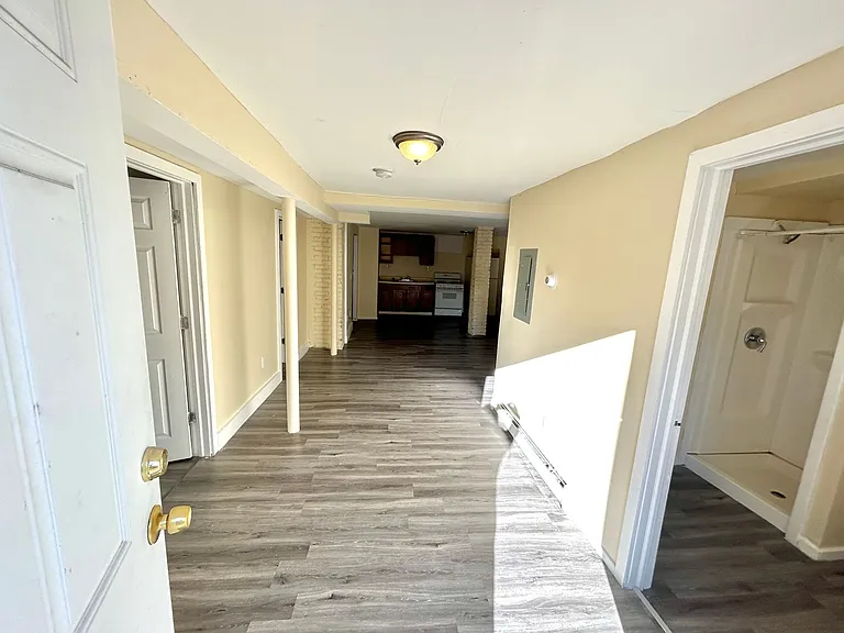 125 Hillside Ave — Photo 8