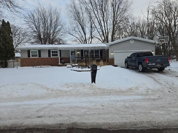 3283 Brookgate Dr, Flint, MI 48507