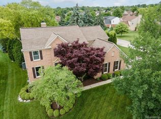 1631 Devonwood Dr, Rochester Hills, MI 48306