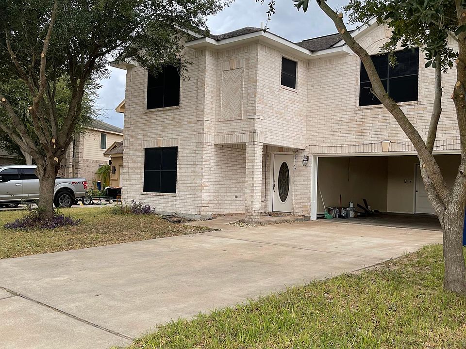 1st image of 3309 Dianthus Ave