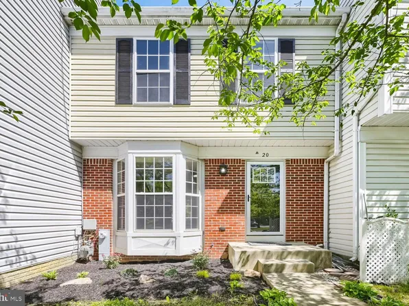 20 Stretham Ct, Owings Mills, MD 21117