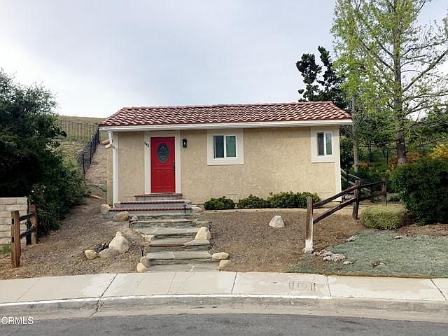 1st image of 648 Cypress St