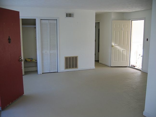 2nd image of 34 Princeton Dr