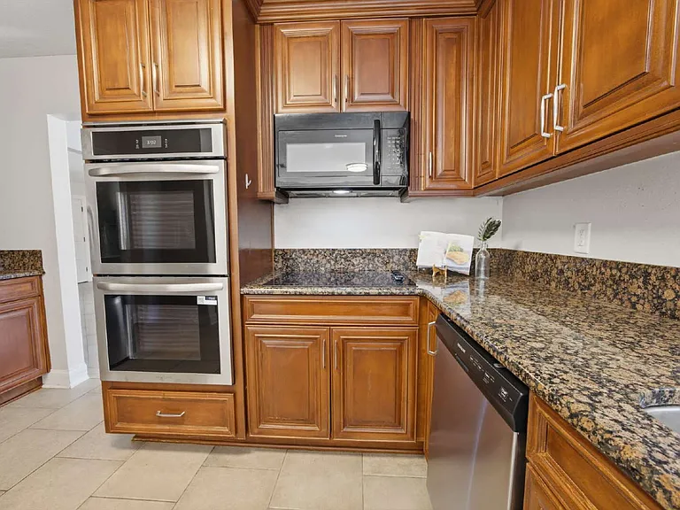 157 Country Club Rd — Photo 19
