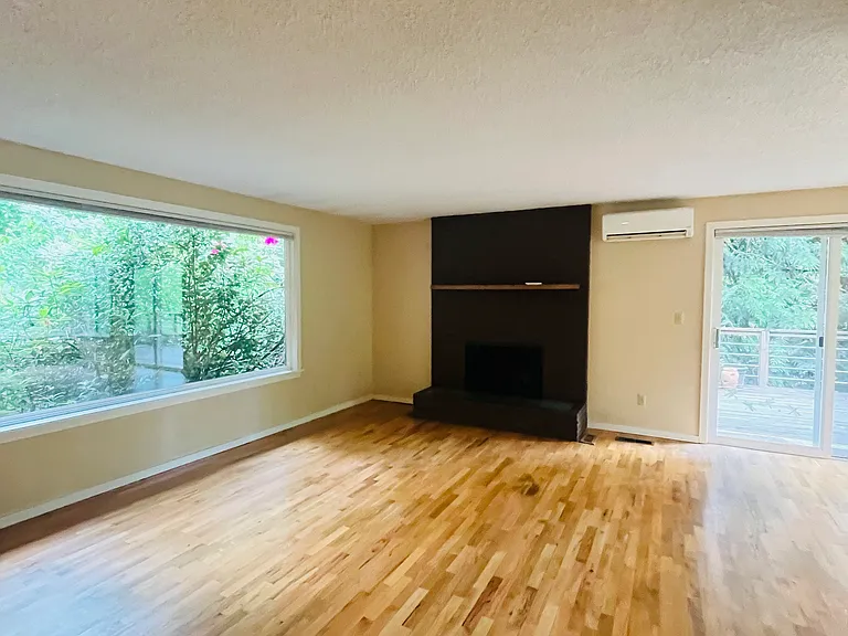 7131 NE Baker Hill Rd — Photo 11