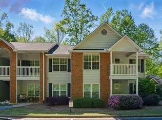 124 Streamside Dr #24, Roswell, GA 30076