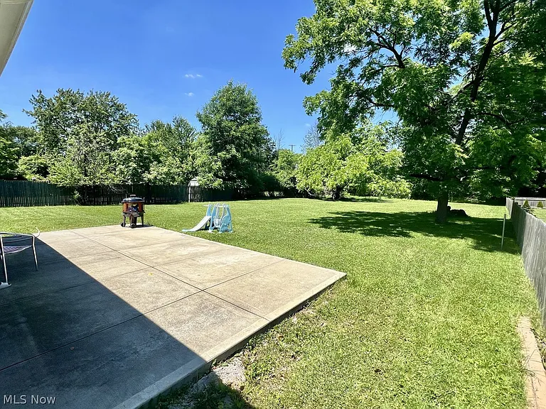 20368 Westwood Dr — Photo 26