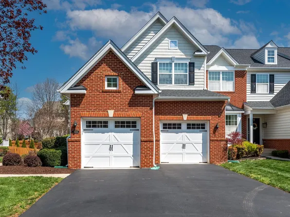 15432 Gossoms Store Ct, Haymarket, VA 20169