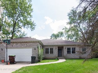 18105 Mary Ann Ln, Country Club Hills, IL