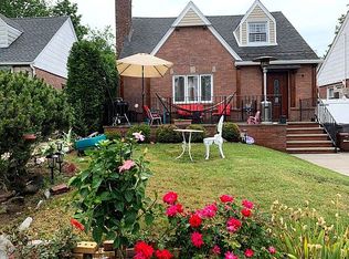 7532 178th St, Flushing, NY 11366