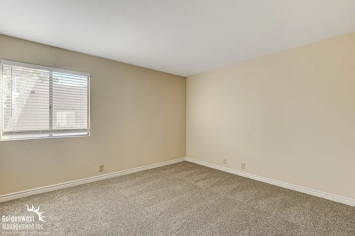 5278 River Glen Dr #412 — Photo 10