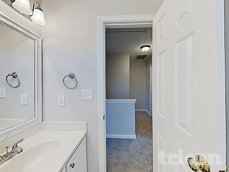 12524 Old Timber Rd — Photo 16