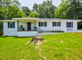 717 W James Ave, Rossville, GA