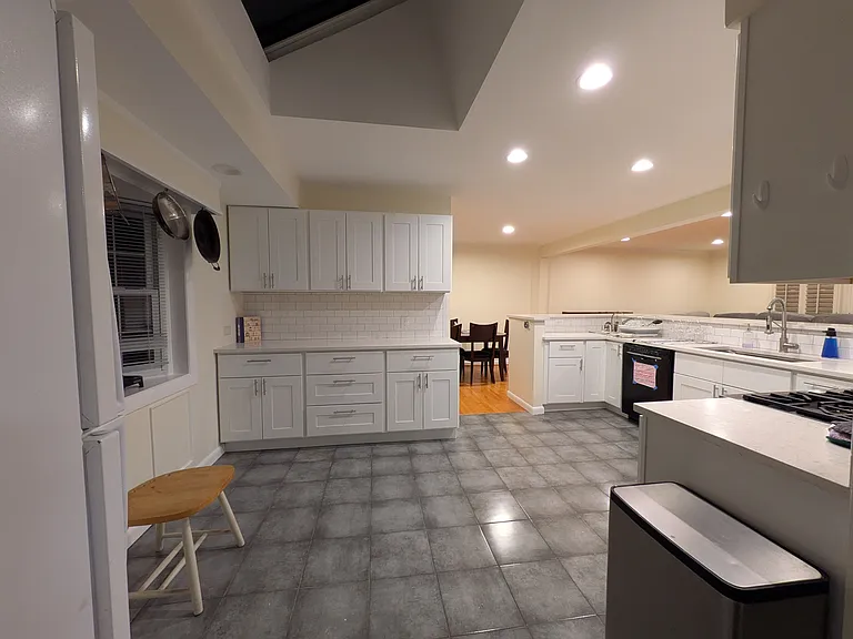 8502 Cherry Valley Ln — Photo 6