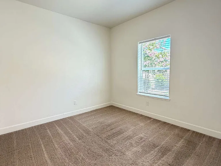 5062 Palisade Ave — Photo 18