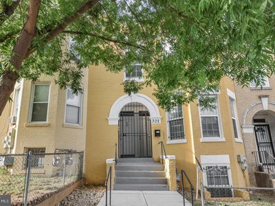 302 V St NE, Washington, DC, 20002