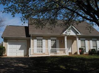 1118 Gretna Green Dr, Charlotte, NC 28217