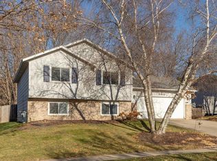 2415 60th St NW, Rochester, MN 55901