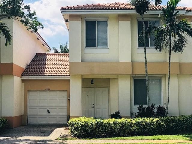 1st image of 6566 Hidden Cove Dr