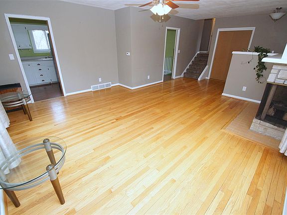 4th image of 3317 13th Avenue Ct