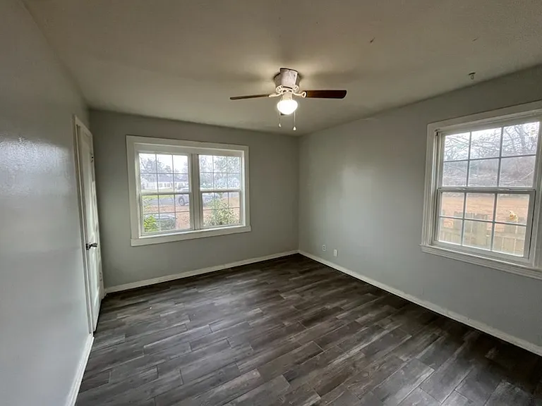 113 Magnolia Ct — Photo 5