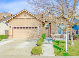 1609 Gillette Dr, Woodland, CA 95776