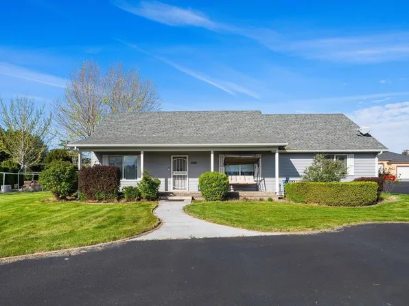 3216 S Auburn St, Kennewick, WA 99337