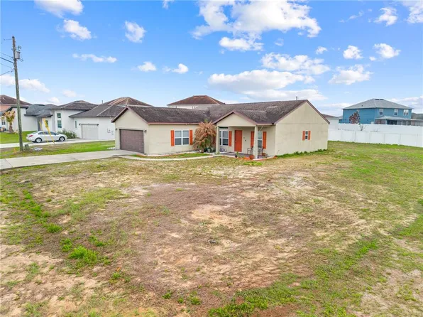 1100 Nelson Meadow Ln, Poinciana, FL 34759