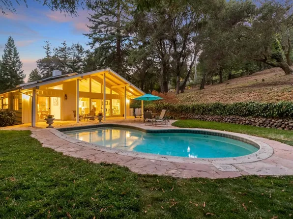 8 Oakhill Dr, Woodside, CA 94062