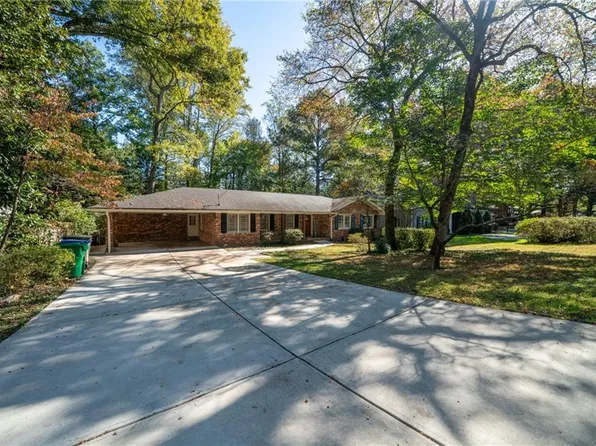 1501 Diamond Head Dr, Decatur, GA 30033