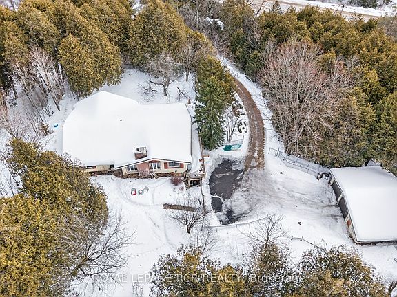 4th image of 307209 Hockley Rd